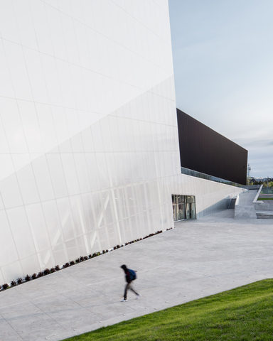 Preview of "Complexe sportif Saint-Laurent" – Montréal, Canada