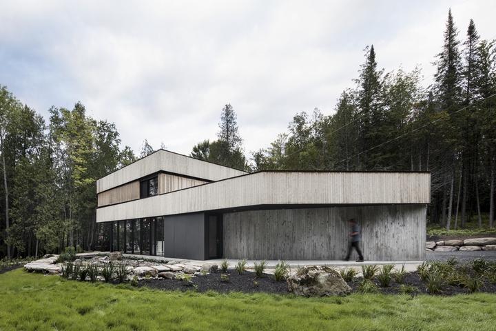 Maison sur le Lac – Magog, Canada