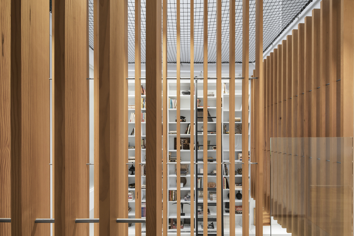 Preview of Atrium Townhome – Westmount, Canada