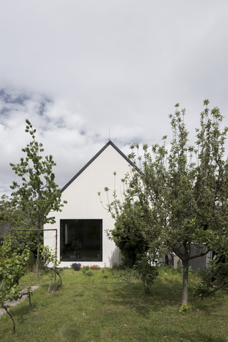 Preview of House V – Bratislava, Slovakia