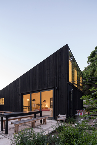 Preview of El Arrayán House – Santiago, Chile