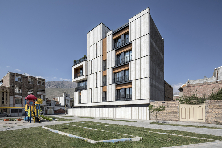 Preview of Ham-sayeye-park Apartment – Maku, Iran