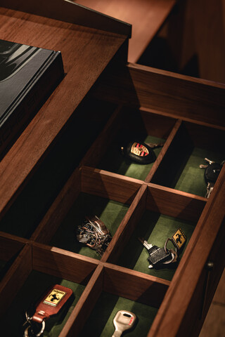 The Library – Hong Kong — image 2