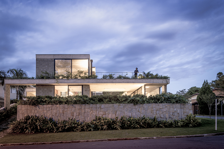 Preview of Courtyard House for Two Boys – Vinhedo, Brazil