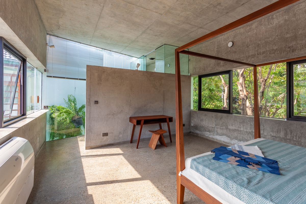 The White House – Vientiane, Laos — image 1