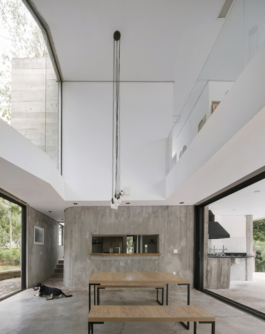 Pitanga House – Santa Isabel, Brazil