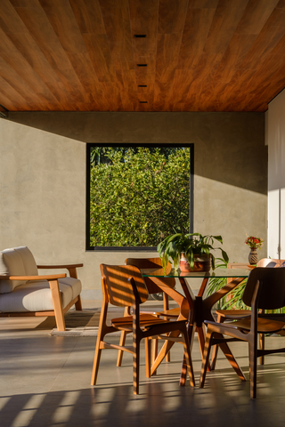 Roses House – Brasília, Brazil