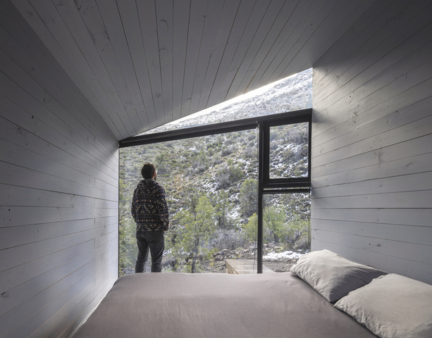 Preview of EL MONTAÑES – San Esteban, Chile