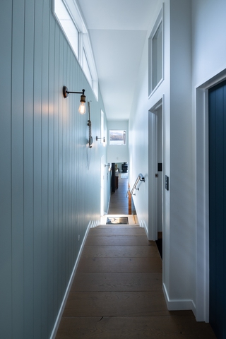 Cass Bay House – Cass Bay, New Zealand