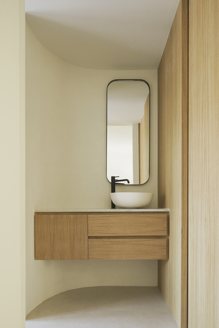 Duplex in las Salesas – Madrid, Spain