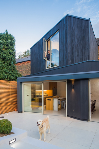 Black Ridge House – Walthamstow, England