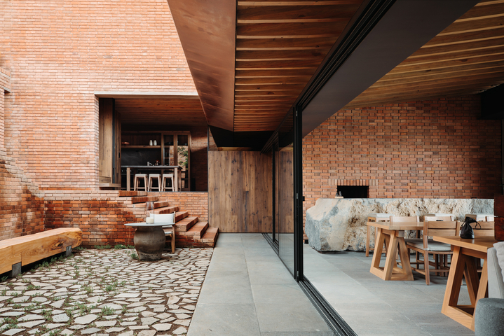 La Peña House – Valle de Bravo, Mexico