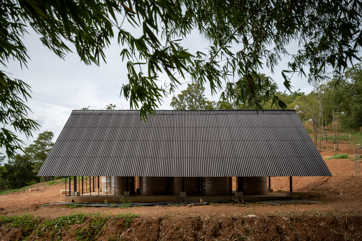 Landhopper – Khanong Phra, Thailand