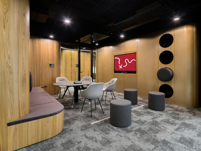 LIVESPORT: Offices as Digital Playground – Bucharova, Czech Republic