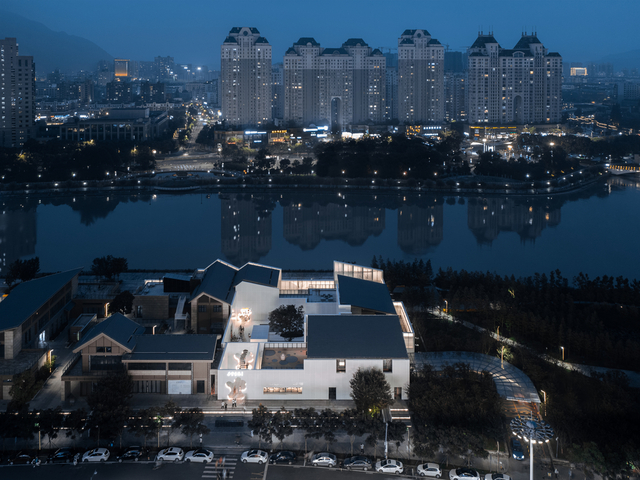 Preview of Books in Clouds – Zhejiang, China
