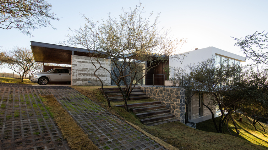DC House – Córdoba, Argentina