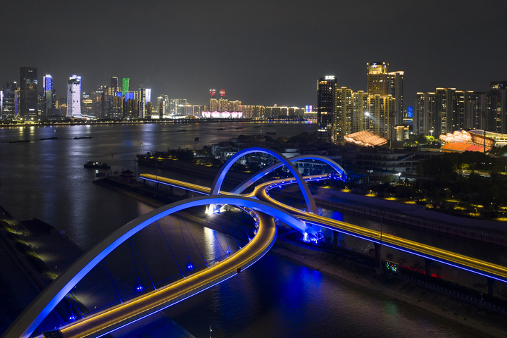 Grand Canal Gateway Bridge – Hangzhou, China