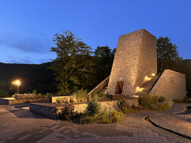 Stones Water Light – Edersee, Germany