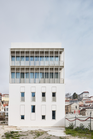 Ribeira 11 Apartment Building –Lisboa, Portugal