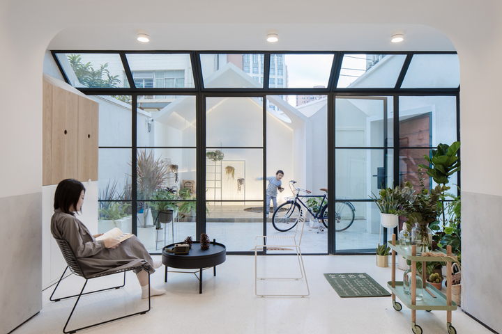 Preview of A White House, A Growing Home – Shanghai, China